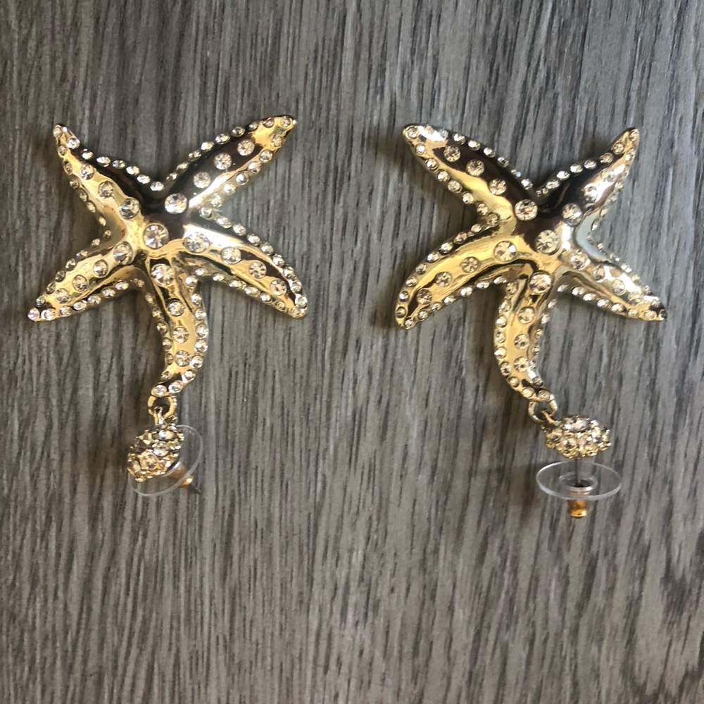 Gold Starfish Crystal Drop Earrings NWOT